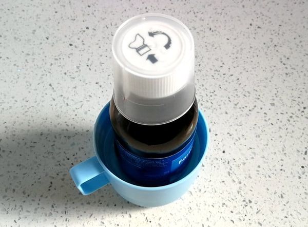 简单的方法防止咳嗽糖浆被蚂蚁乱爬