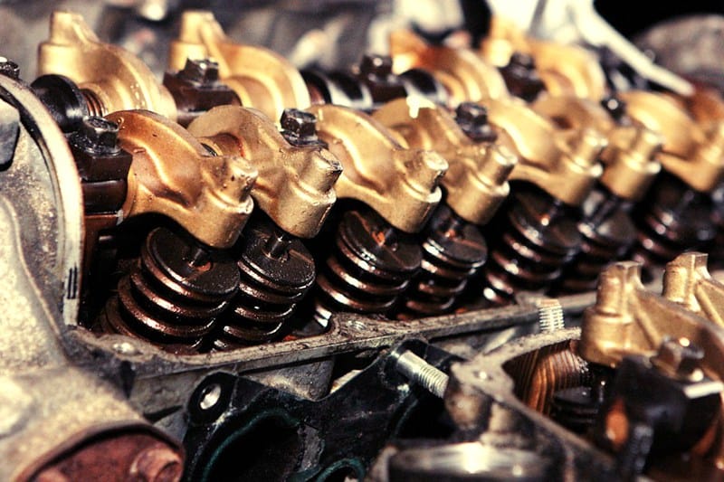 diesel-engine-oil-turns-black-quickly