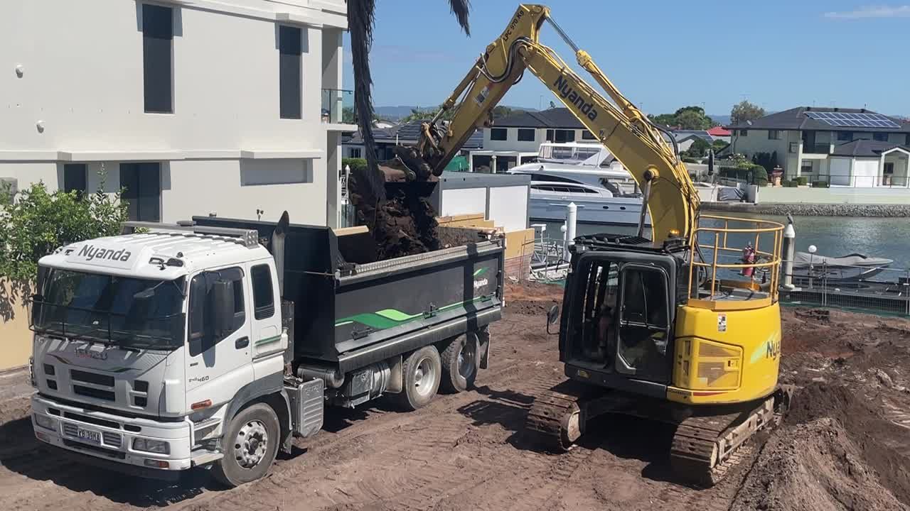 Post 22: Project 1: Piling platform preparation works: bulk excavation