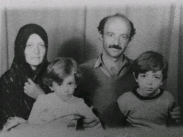 Mamma, Masaar, pappa och jag.