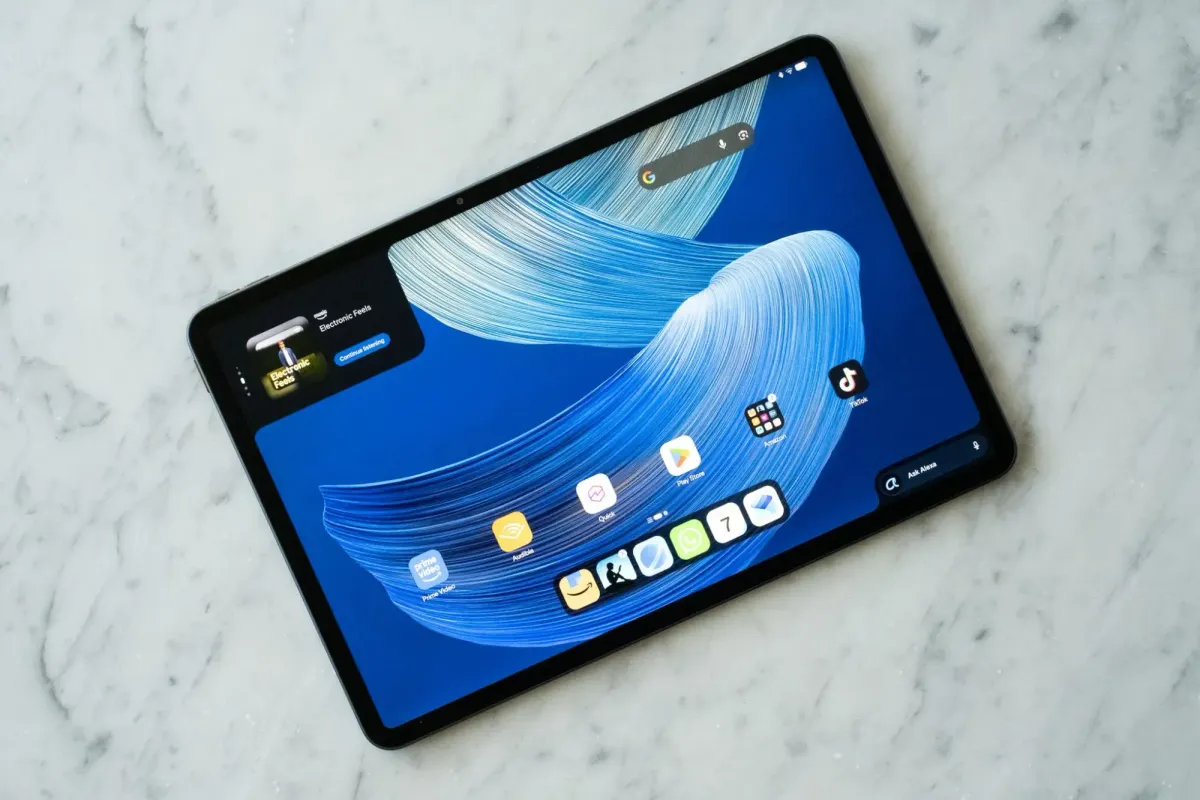 Amazon Comes to Kill the iPad Again