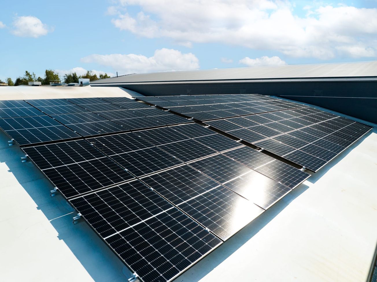 Vastuullista hallirakentamista