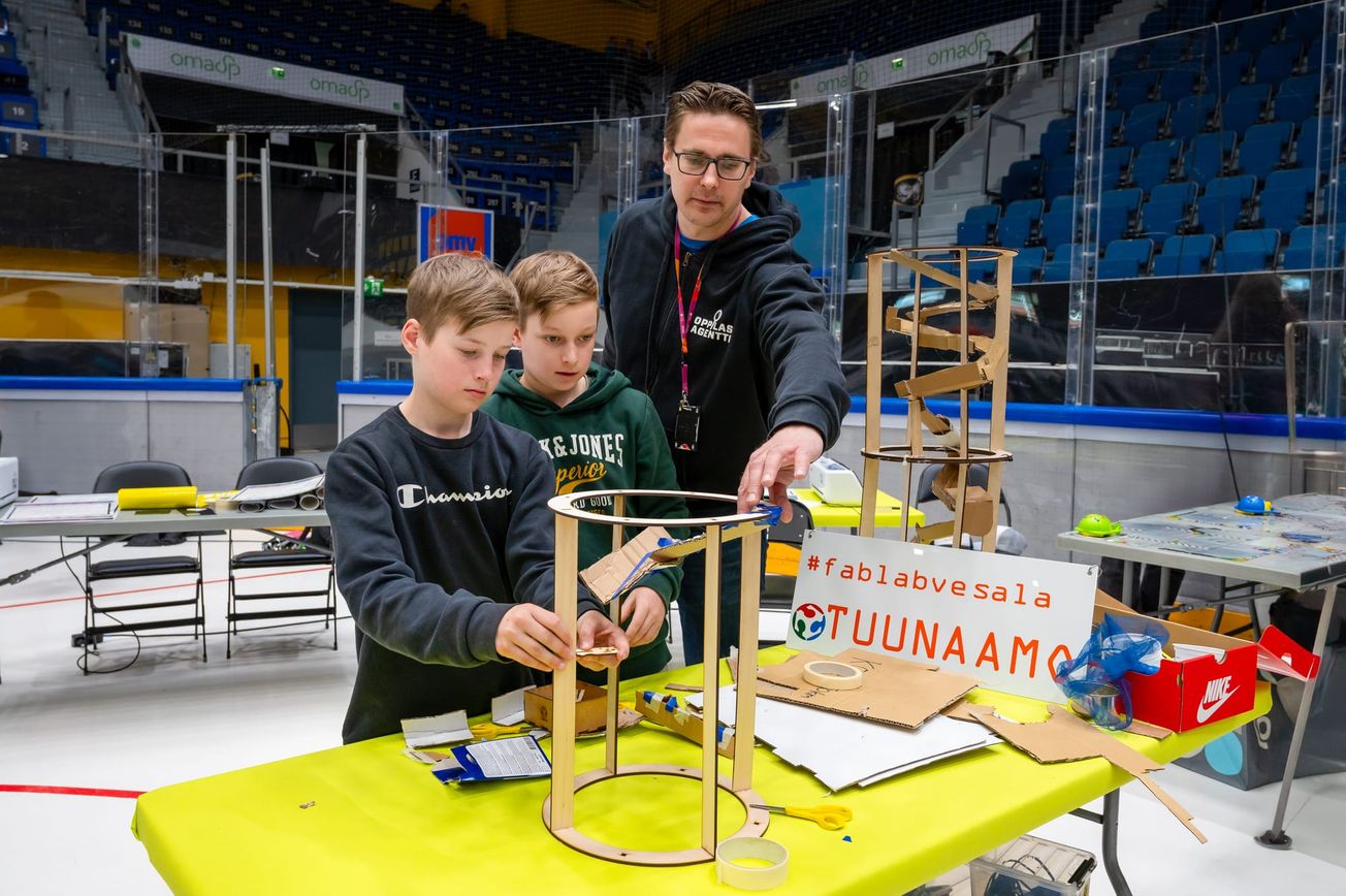 Oulun Steam-malli luo kokonaisvaltaista ajattelua tukevan kasvun ja opin polun