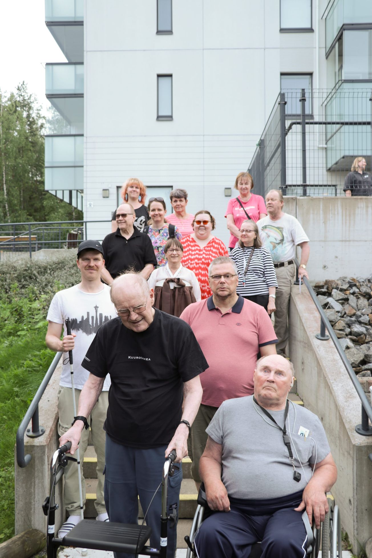 Kuurosokean itsenäisen elämän puolella