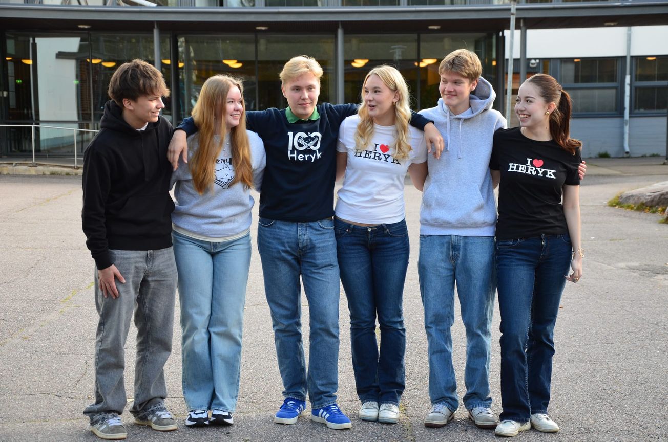 Herttoniemen yhteiskoulussa vaalitaan erityistä yhteishenkeä