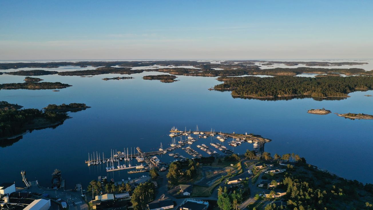 Kasnäs – Veneilijän unelmakohde saariston syleilyssä