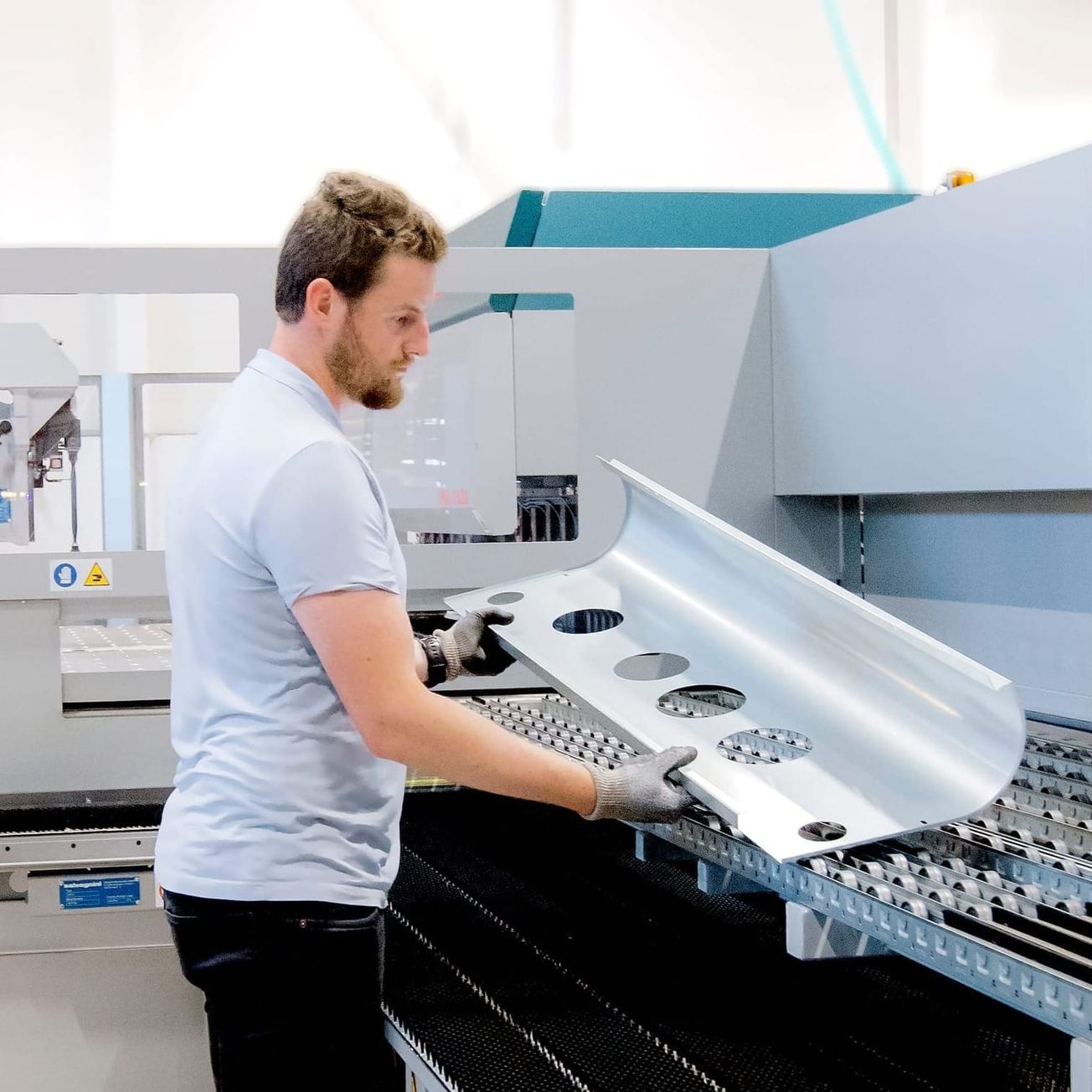 “Sitä saa mitä tulee” ei nyt riitä, teollisuus käänsi kelkan Kiinasta kotimaahan