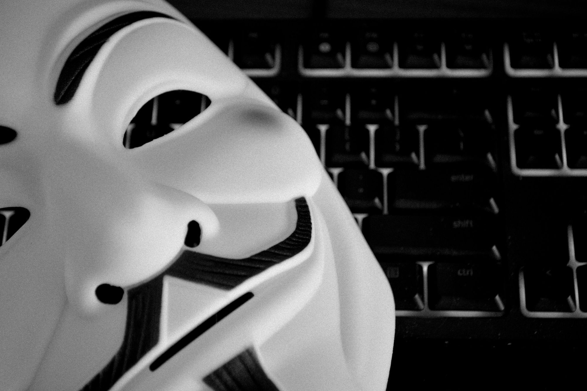 anonymous guy fawkes hacker keyboard