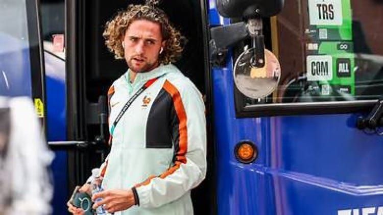 Adrien Rabiot, le milieu des Bleus avant France-Suède :
« On n'a pas l'intention de se relâcher »