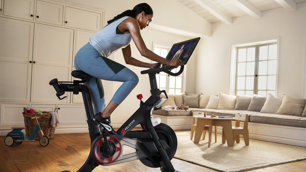 Attacco al Parlamento del Belgio. Amazon. Virgin Active. E le aziende italiane nel mirino di Astro Team.