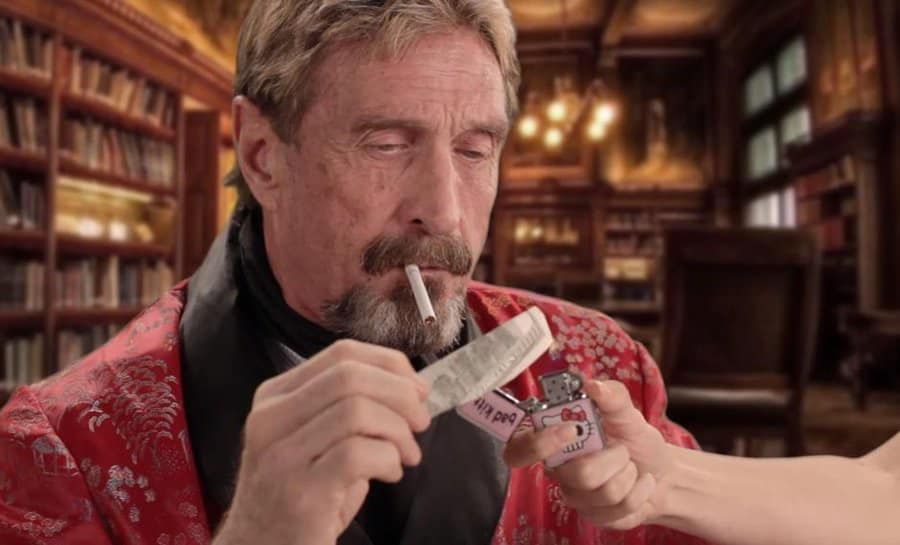 Muore John McAfee. Cyberguerra in Corea. A rischio (ancora) le cyclette Peloton. Dolcetti e.. chi paga viene (ri)attaccato.