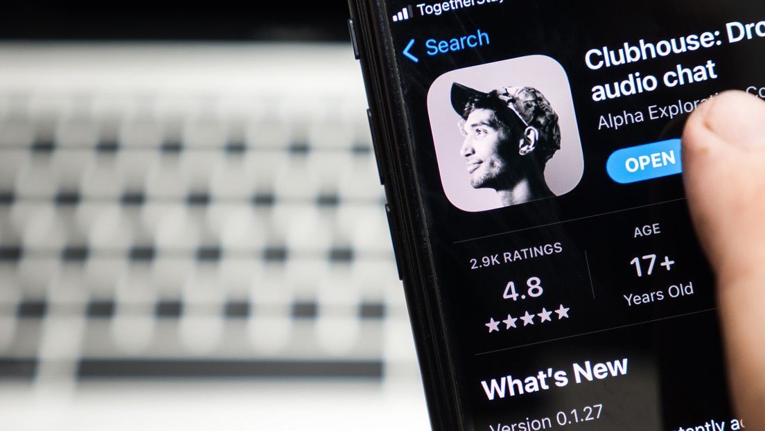 T-Mobile. Ars Toscana. Clubhouse Secret Database, Microsoft e gli inviti delle bande nigeriane.
