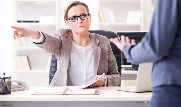 Cosa succede quando un dipendente lascia l'azienda?