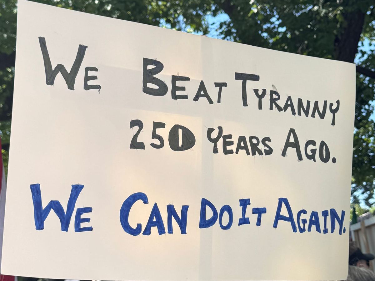 Santa Fe shows up for democracy