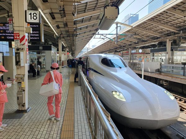 The Anatomy of a Perfect Minute: How Japan's Railways conquered Time