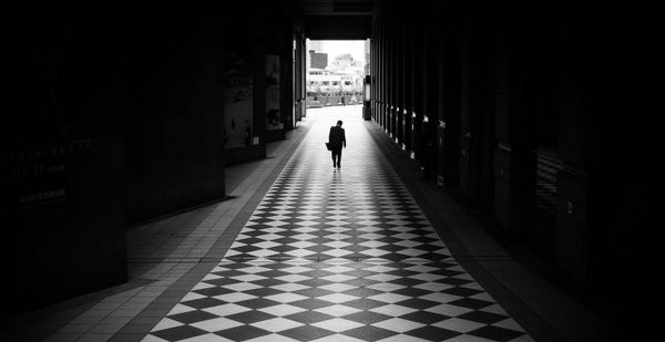 The double-vulnerability of scholars at risk: from exile to precariousness in the neoliberal Western academia