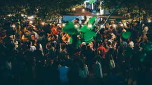 joie de vivre & sociabilité, acte I, scène 1