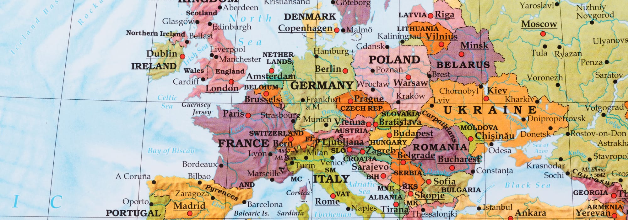 How to get full country names