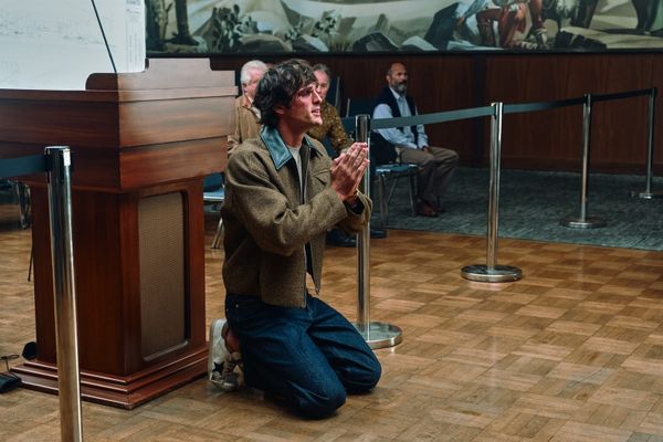 Cold as Ice. | I'm watching Euphoria, so you don't have to. (Episode 4 Review)