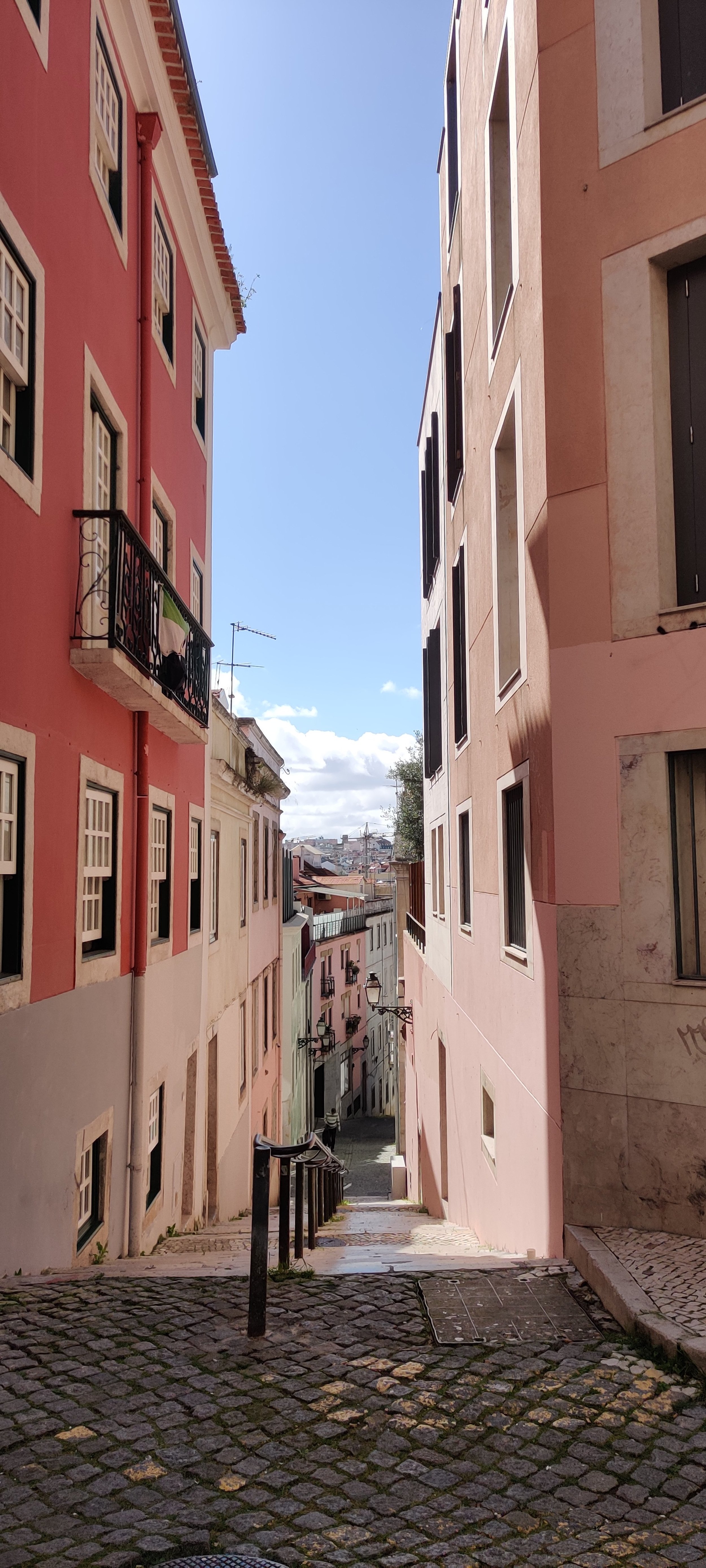  Calçada do Tejolo, where I stayed the first week in Lisbon! 