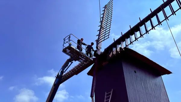 La restauration du moulin Preetjes à Heule est terminée : le seul moulin à lin d'Europe sera bientôt de nouveau en activité