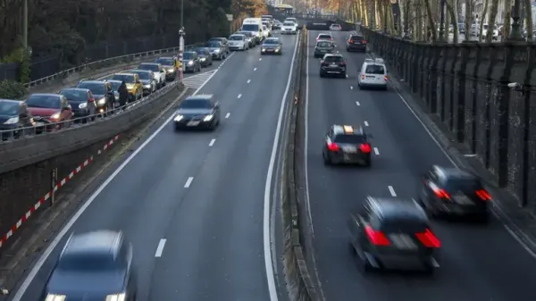 Une vignette routière en Belgique à partir de mai 2027 : entre 90 et 125 euros par an