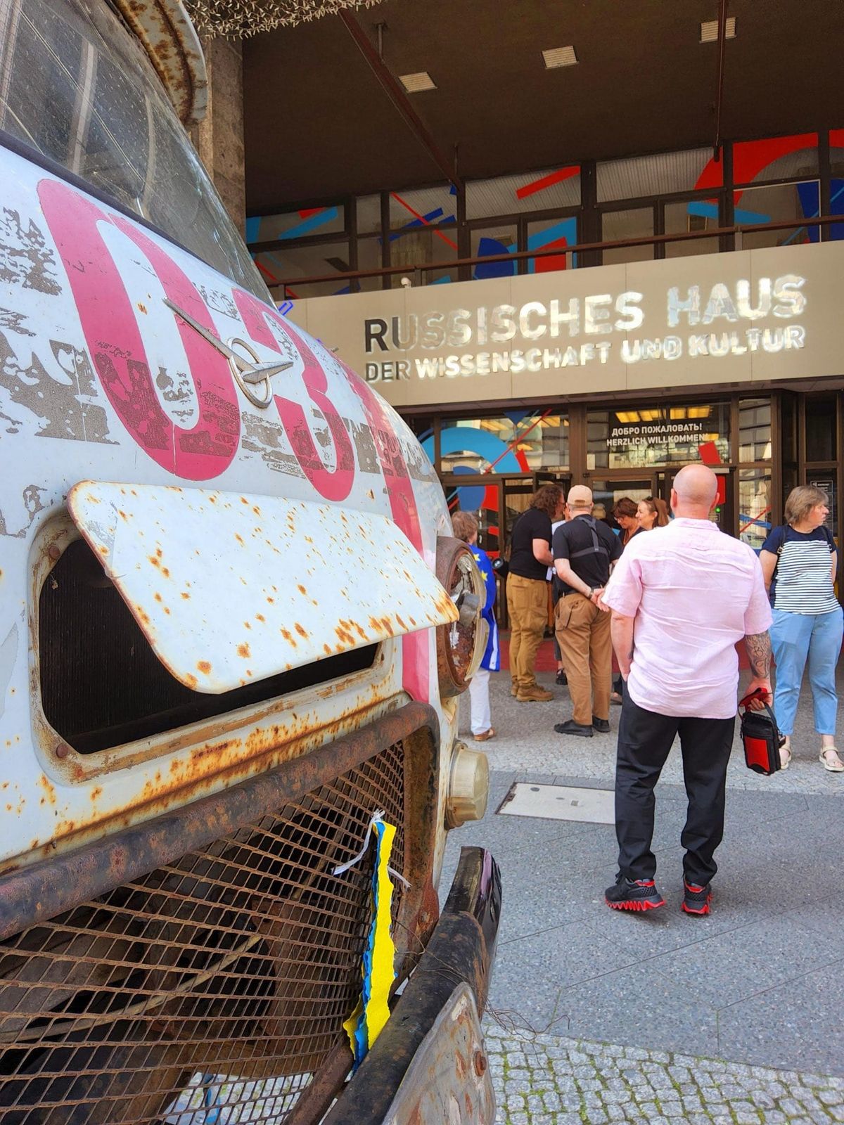 Presse-Dossier: Das Russische Haus Berlin