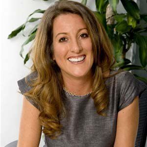 Building Relationships thru LinkedIn in Asia with Vicky Skipp