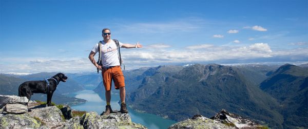 Fjelltur til Molden (1116 moh) – Sognefjordens beste utsikt