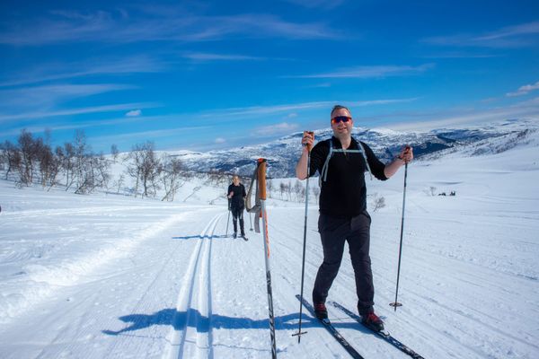 Skitur til Høgehaug (980 moh) fra Sogndal Skisenter Hodlekve