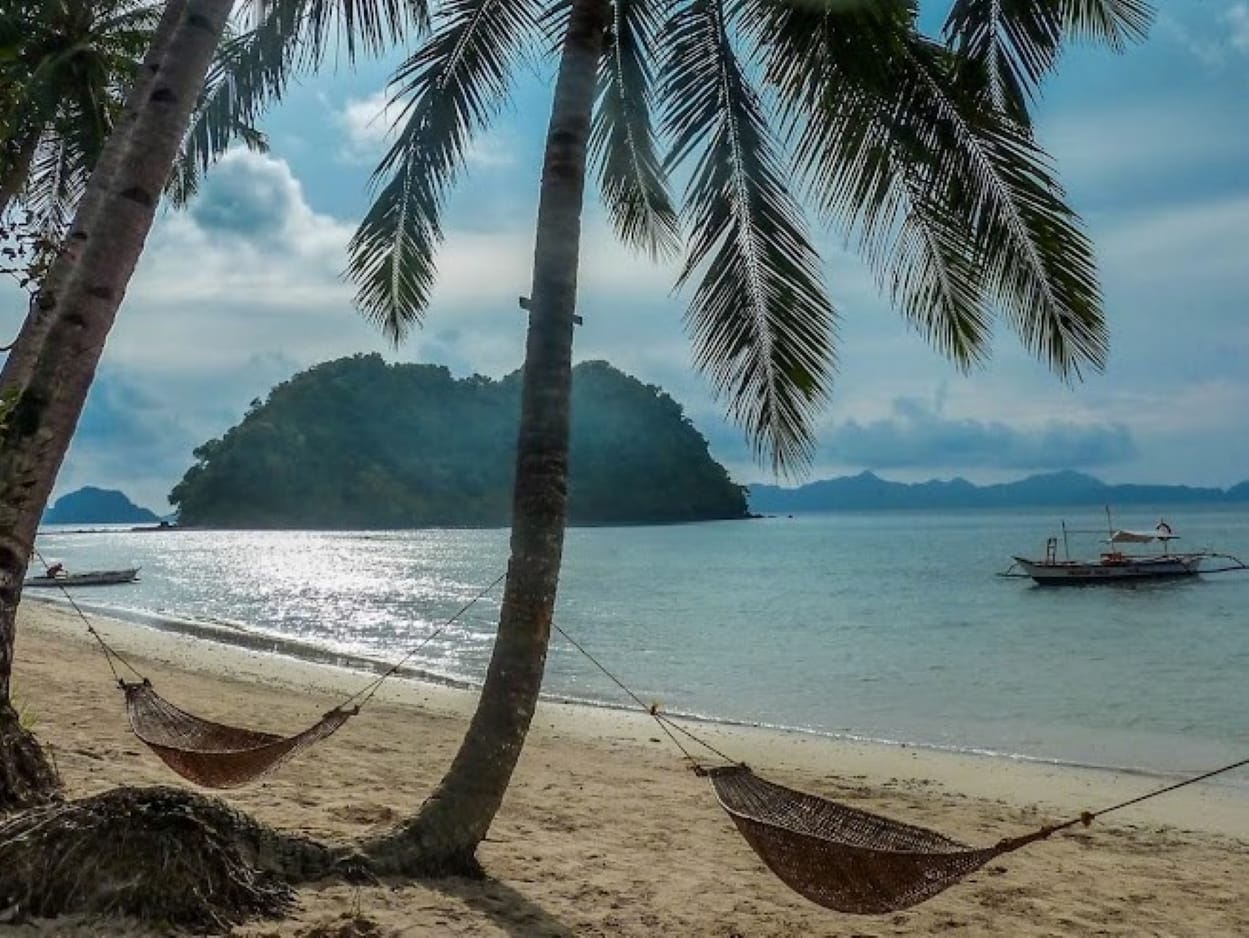 Beach and boat in Palawan, Philippines