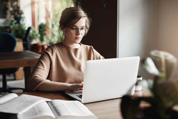 7 Easy Online Audio Converters for Quick File Formatting