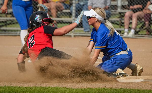 McMinnville wraps up league with win over Newberg (Photo Gallery, Video)