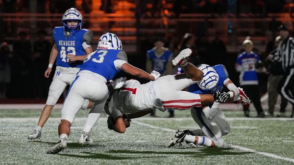 PHOTO GALLERY: Newberg vs. McMinnville Football