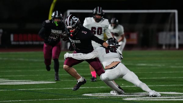 No. 9 Sherwood knocked off at home by Glencoe, 28-18