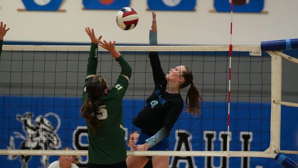 St. Paul edged in five-set thriller by Regis in Tri-River championship