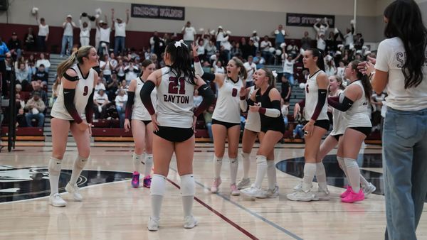 Dayton beats Santiam Christian in four to claim West Valley League crown