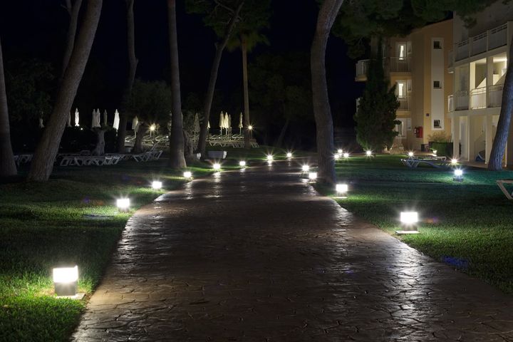 Maintaining Solar Powered Lights