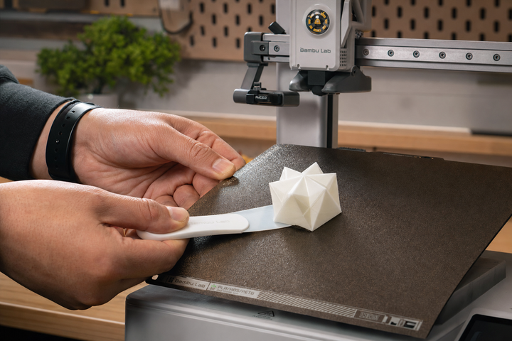 How to Remove 3D Print from Bed hero
