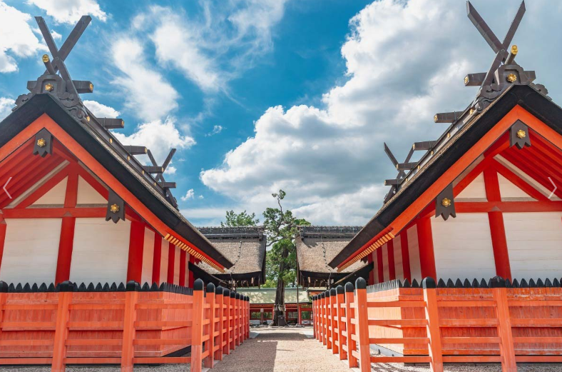 Sumiyoshi Taisha shinto shrine in Osaka, Japan. 
