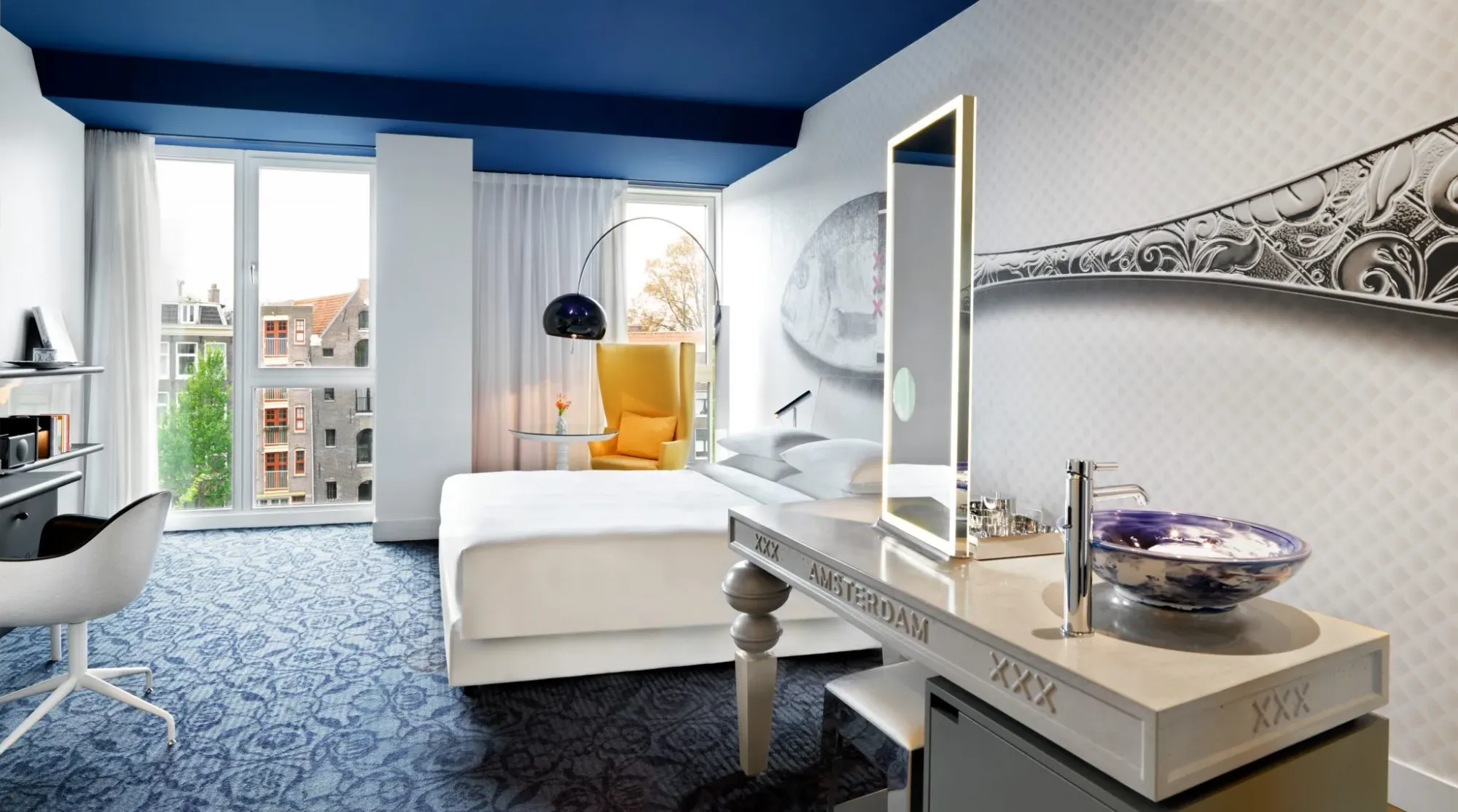 best luxury places to stay in Amsterdam 