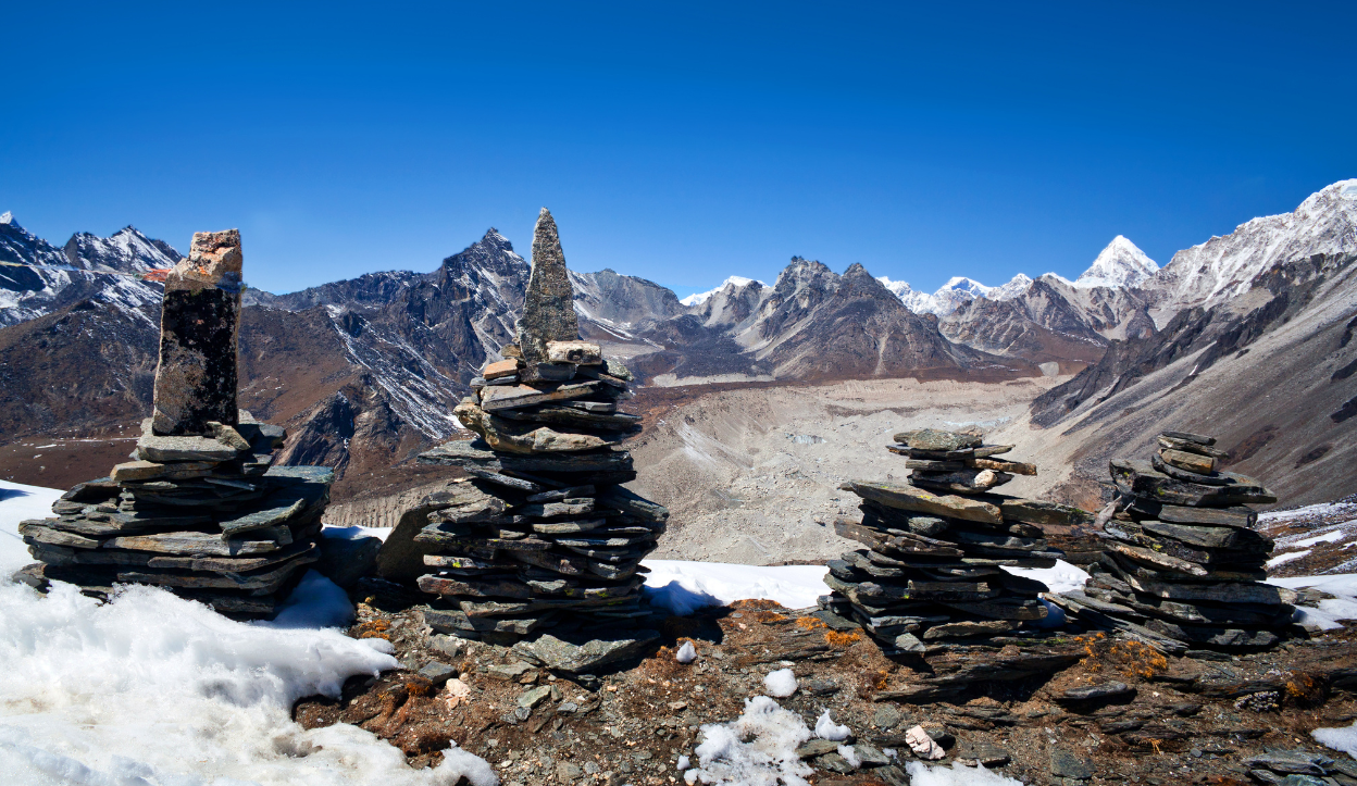 Stacked rocks and mountain views inside Sagarmatha National Park.