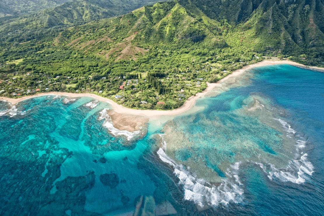 Ariel view of Tunnels Beach (Makua Beach) in Kauai.