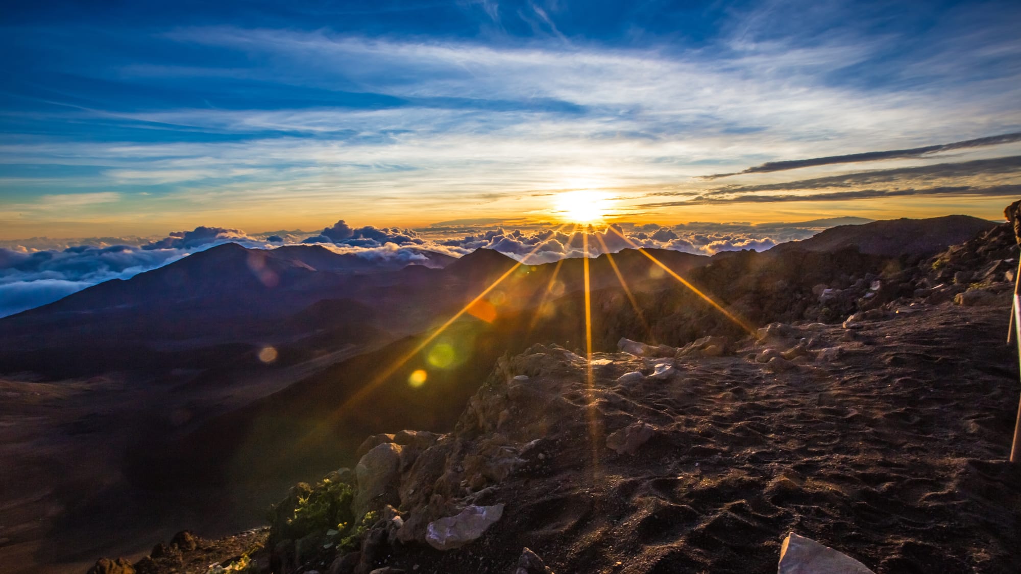 Haleakalā Summit - Sunrise in Maui.
