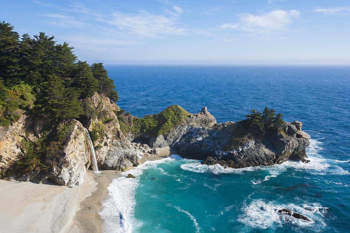 View of the ocean at Big Sur (Julia Pfeiffer Burns State Park)