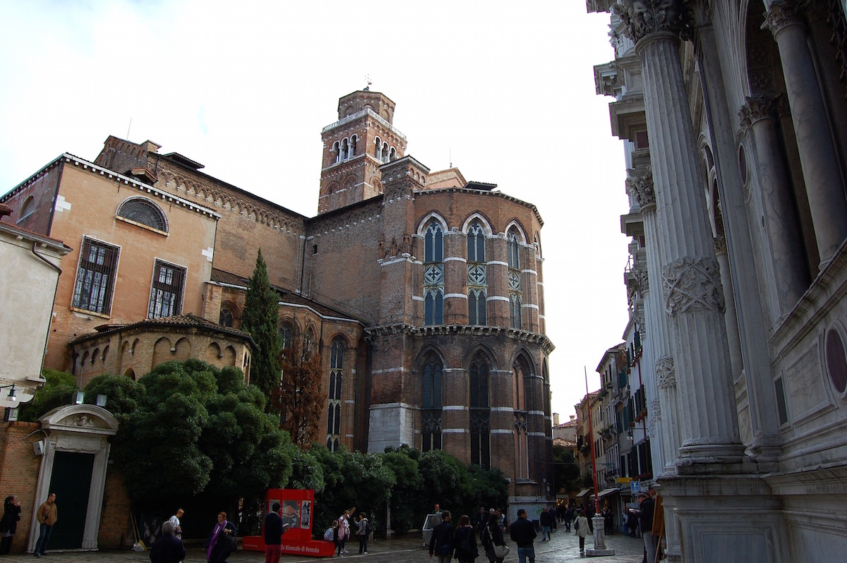 Buildings inside of the San Polo Neighborhood in Venice.
