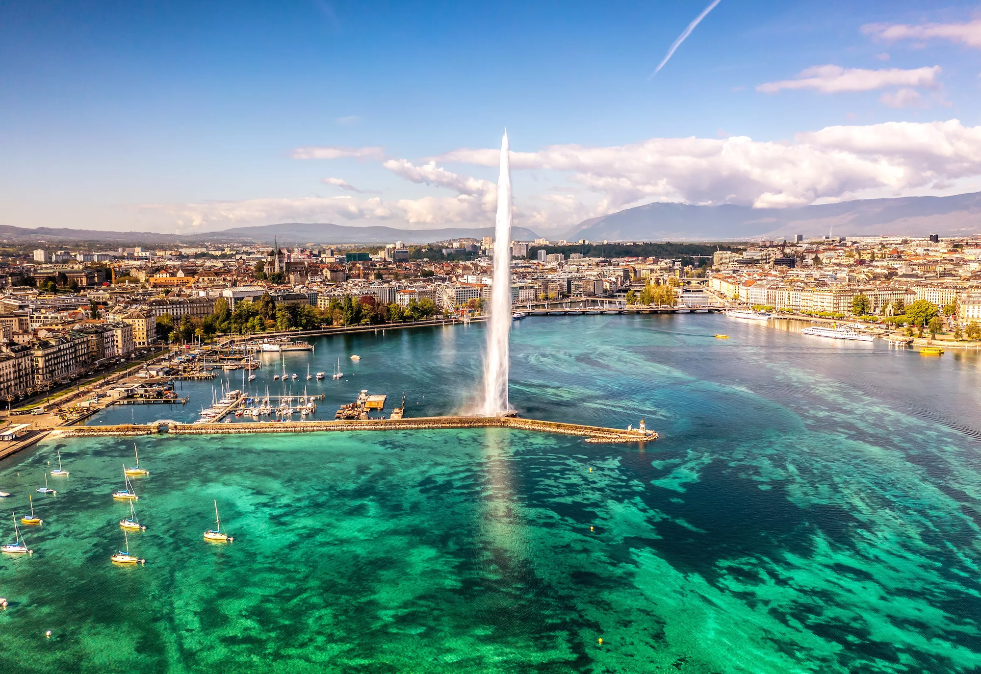 Clear beautiful waters of Geneva, Switzerland.