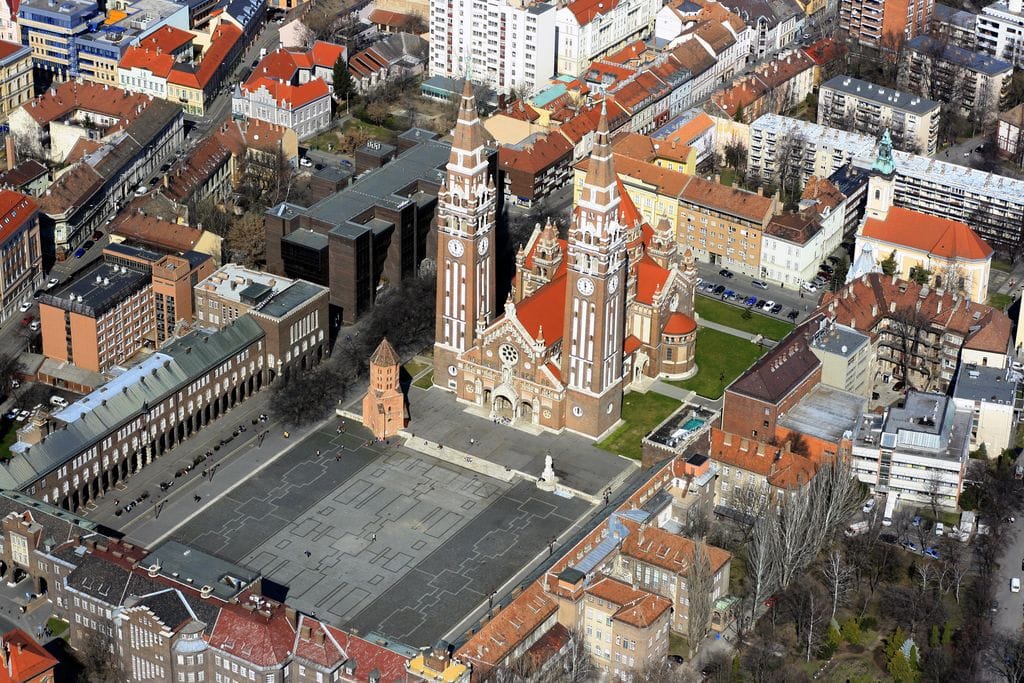 Dóm Square, Szeged