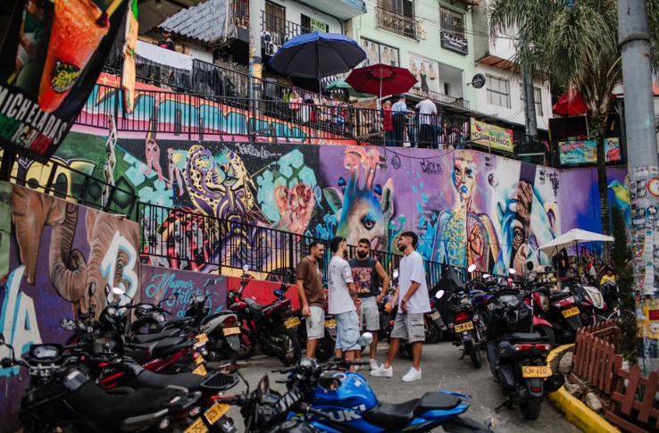 Medellín Coloful Streets