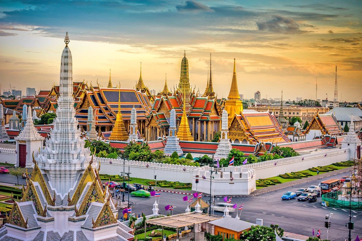 Best Time to Visit Thailand (Budget, Weather & Events)
